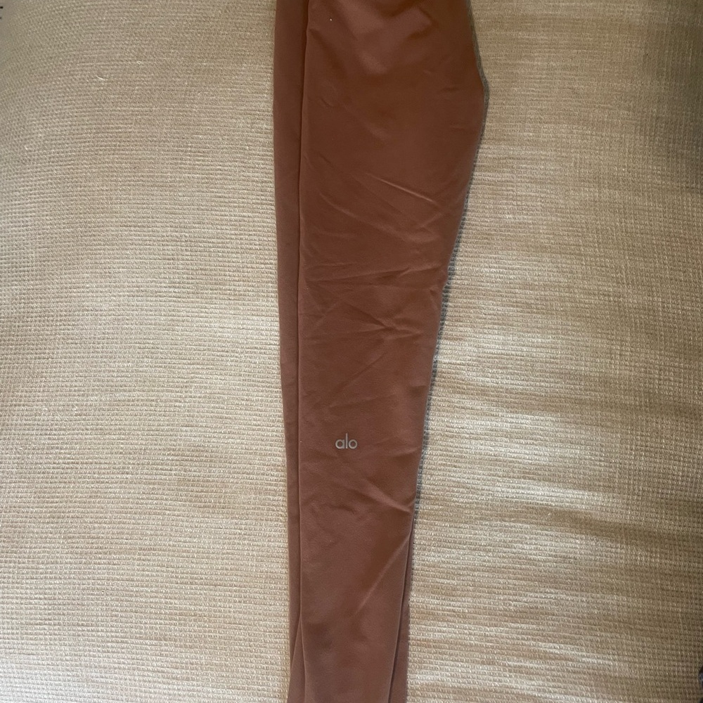 ALO Yoga leggings